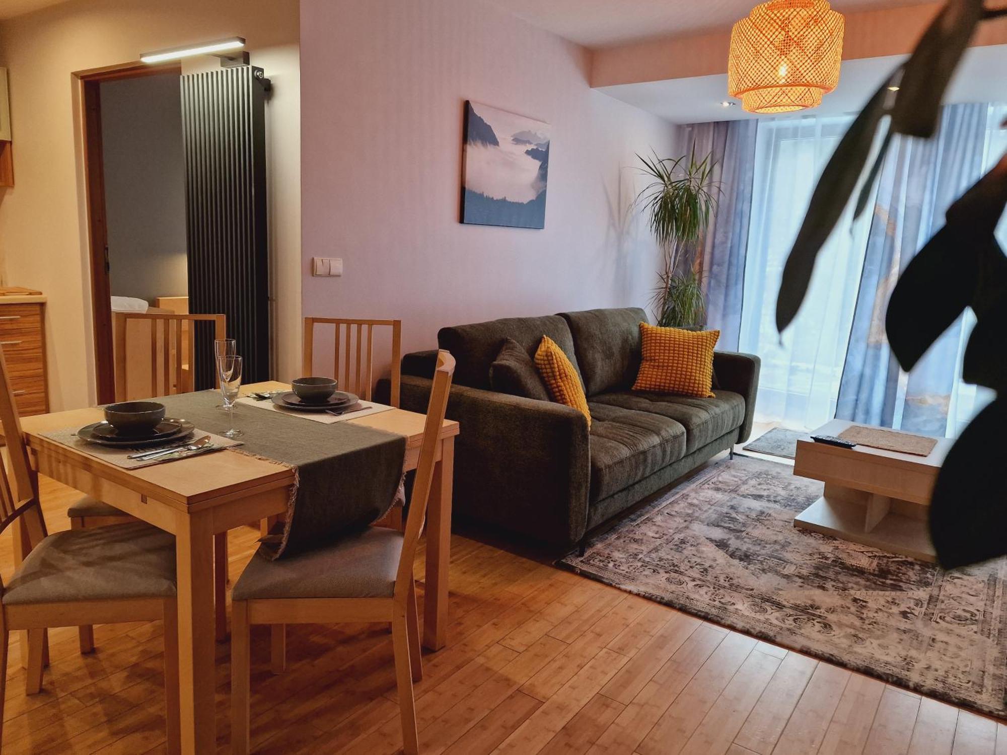 Zakoapartamenty Butorowy Apartment *